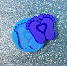 Stampo Piedini Bimbo con cuore in silicone 5cm per creazioni in resina e gesso