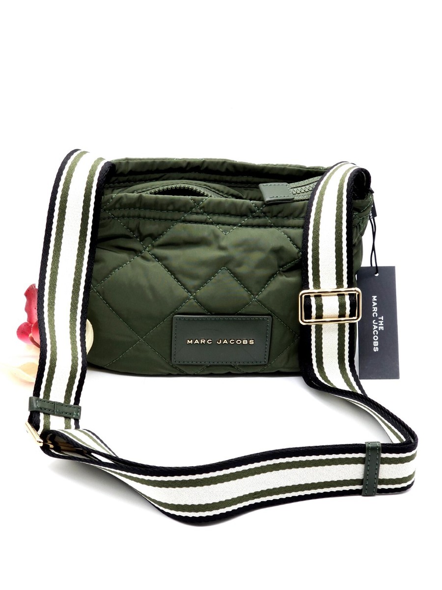 Marc Jacobs Quilted Nylon Messenger Crossbody Bag Dark Green Marc Jacobs Quilted Nylon Messenger Crossbody Bag Dark Green