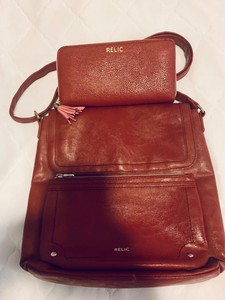 red relic purse