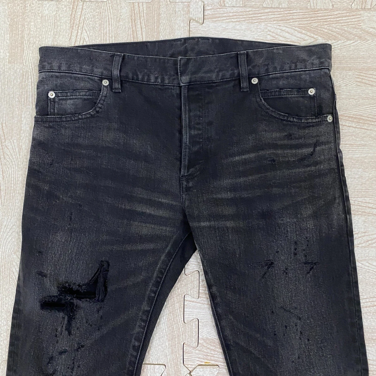Balmain paint hotsell splatter jeans
