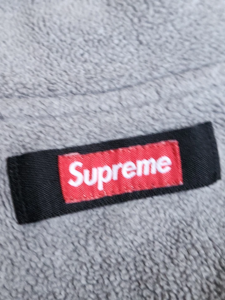 FW15 Supreme Polartec vest Size XL Grey Gilet Fleece - Image 3 of 4
