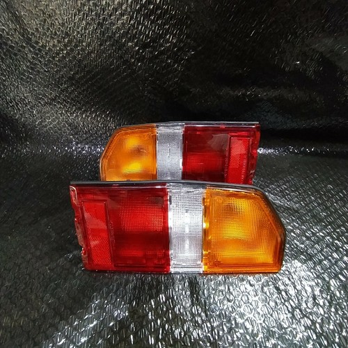 Fits SUZUKI VITARA SIDEKICK TRACKER ESCUDO REAR TAIL LIGHT HOUSING TURN SIGNAL - Picture 9 of 12