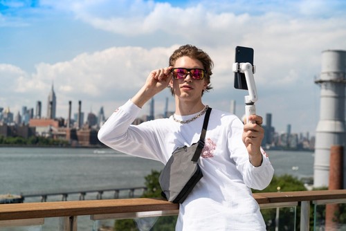ZHIYUN Official SMOOTH XS Smartphone Gimbal Selfie Stick Phone Monopod Handheld - Picture 11 of 12