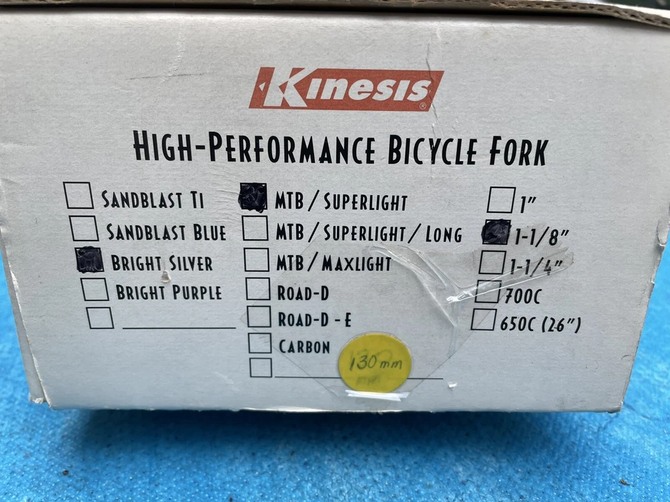 Classic Kinesis MTB Superlight Fork 1 1/8” Threaded 130mm - Image 2 of 4