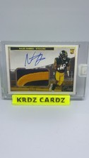 2021 Panini One - Rookie Patch Autograph Najee Harris #13 Gold /10 (AU, MEM, RC)