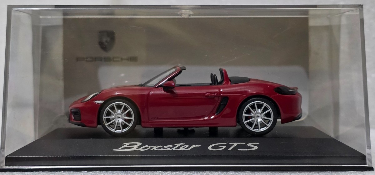 Porsche Boxster (981) GTS 2015 Carmine Red 1:43 Minichamps WAP 020