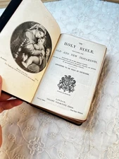 Holy Bible and New Testaments Illustrated Vintage London Collins Clear Type Text