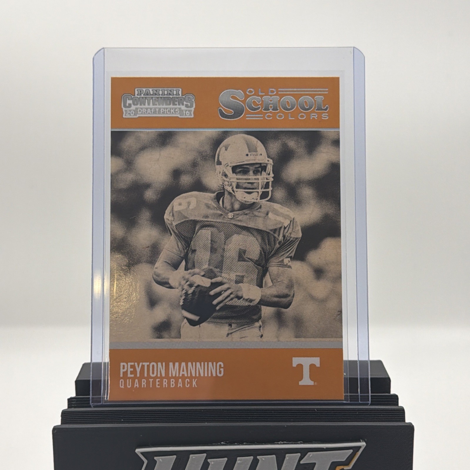 2016 Panini Contenders Draft Picks #19 Peyton Manning Old School Colors