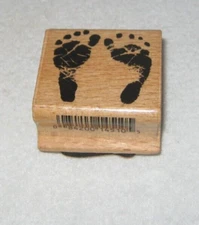 CraftSmart - Rubber Stamp - Footprints - Small Size - # 440D76