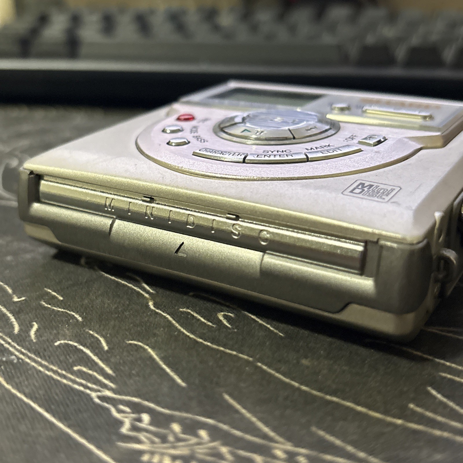 SHARP MD-MS721 Portable MD Recorder Rare Line/Mic In Silver Tested ...