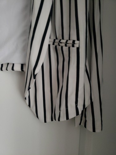 Bisou Bisou By Michele Bohbot Women’s Blazer White Pinstripe NWT Large L - Picture 6 of 8