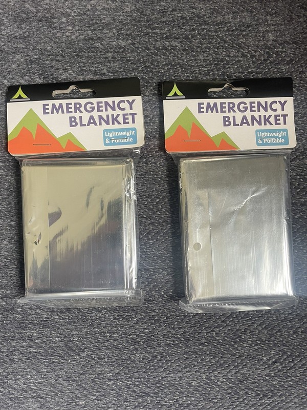 New Emergency Blanket Lightweight & Portable Auto RV Boat
