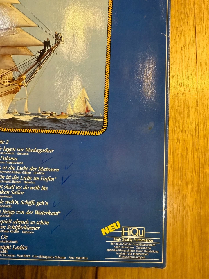 Vintage German Vinyl LP – ‘Winde Wehn, Schiffe Gehn’ – 20 Classic Sailor Songs - Image 2 of 4