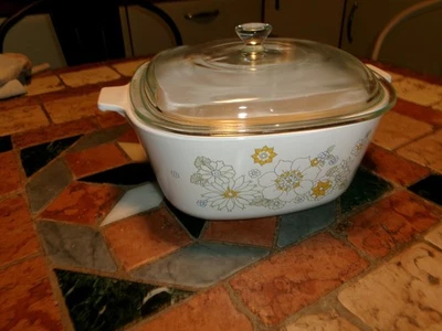 Ancienne cocotte, plat carré PYROFLAM Pf-804-B avec couvercle en verre, vintage. - Photo 1/4