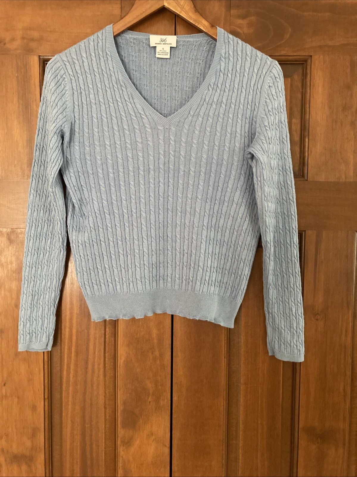 Brooks Brothers Silk Cashmere Blue Cable knit V-neck Sweater Women’s Sz Small S