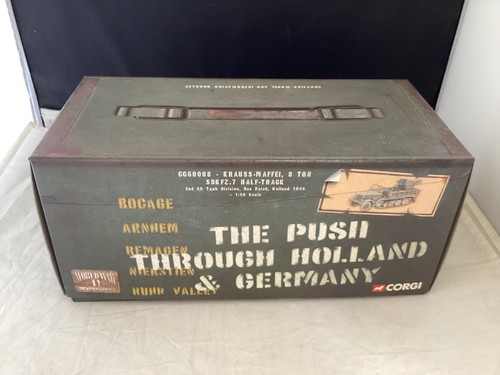 CORGI CC60008 Sd.Kfz. KRAUSS MAFFEI HALF TRACK 22nd SS TANK DIV 1944 2004 - Picture 12 of 17