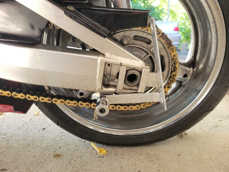 Боковой плоский кронштейн для перемещения номерного знака для Suzuki Hayabusa 1999-настоящее время - Изображение 2 из 4