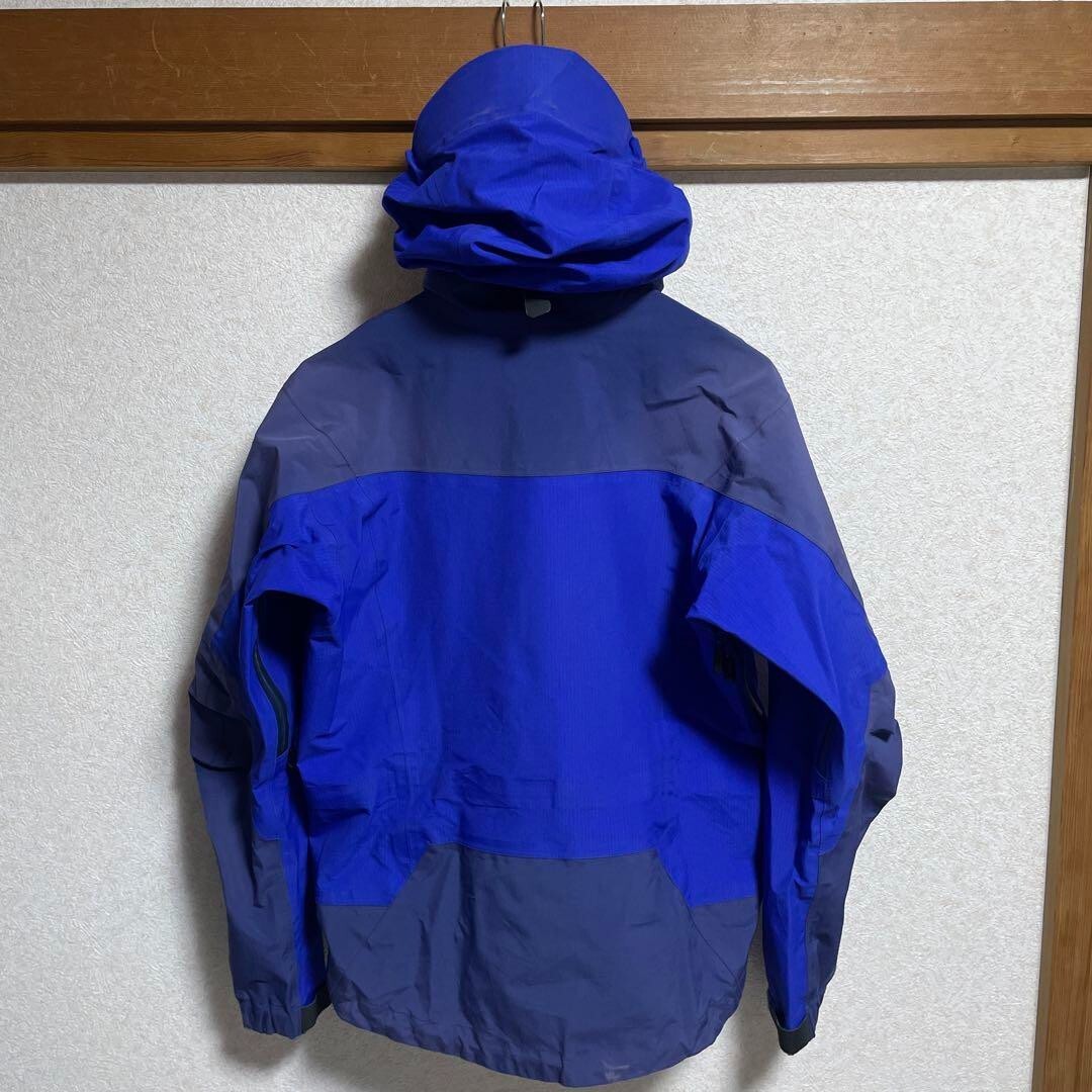 ARC'TERYX GIACCA ARC’TERYX THETA AR TROPPO BLU 1998 TAGLIA M