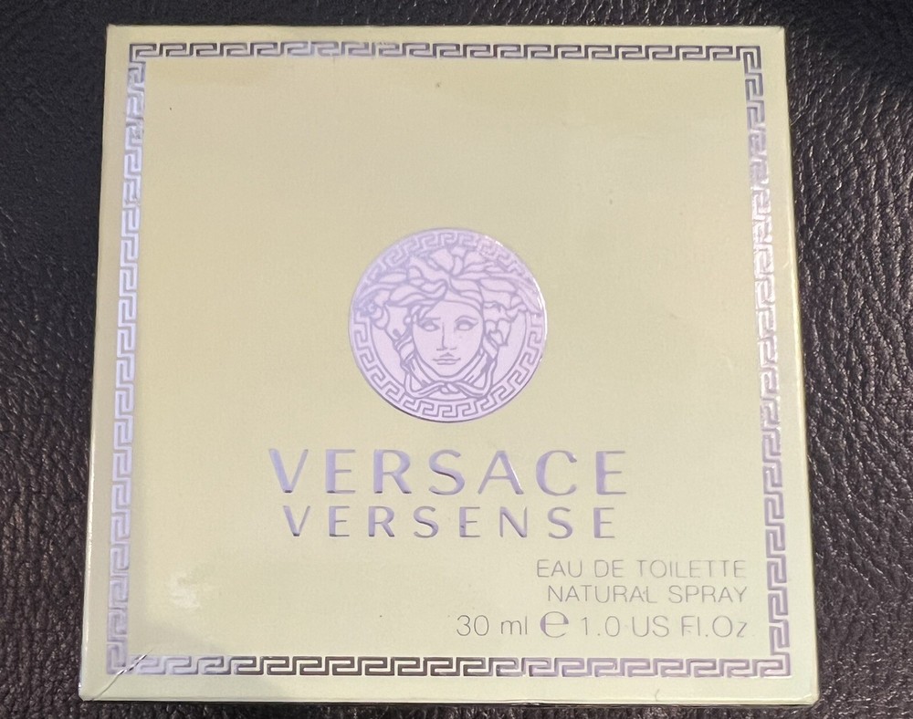 Versace Versence for Women Eau De Toilette, 1 ounces Brand New