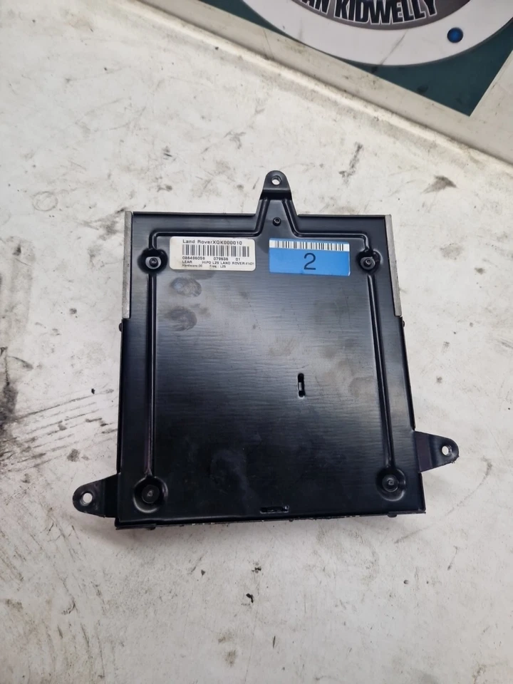 Land Rover Discovery 2 TD5 Lear Stereo Verstärker XQK000010 - Bild 3 von 4