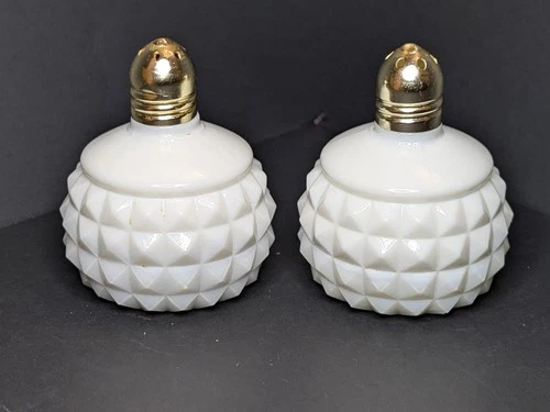 VTG White Milk Glass Salt & Pepper Set