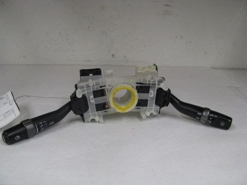COLUMN SWITCH Lexus IS300 2002 02 03 04 05 Auto Sedan 354423 - Picture 1 of 12