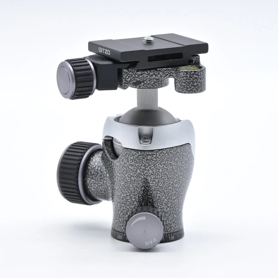 Gitzo GH1382TQD Series 1 Traveler Center Ball Head [Top Mint] #11533Y - Image 4 of 4