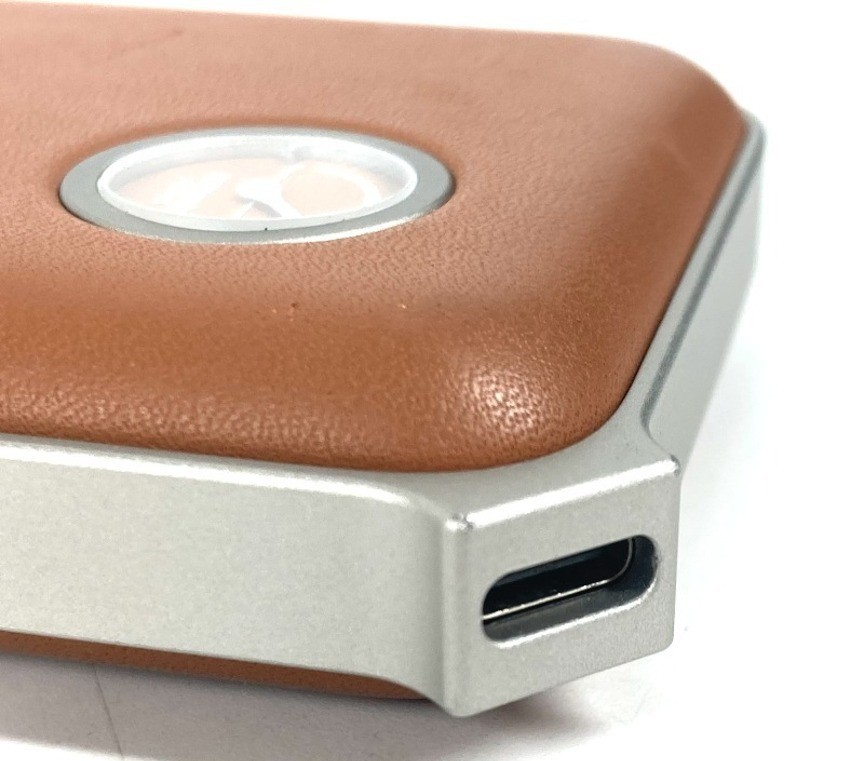 HERMES Volt H Maxi Mobile Battery Gold Portable Charger Authentic
