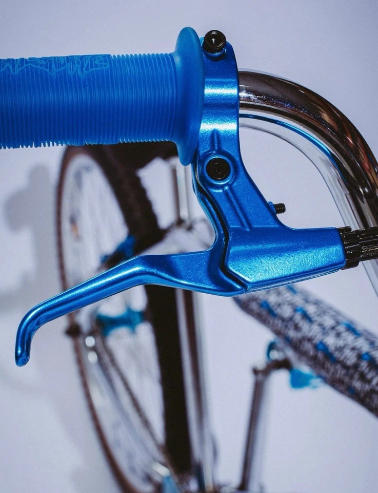 CULT BMX FCKING AWESOME 26" BICYCLE CHROME POLISHED/BLUE/BLACK - Image 3 of 4