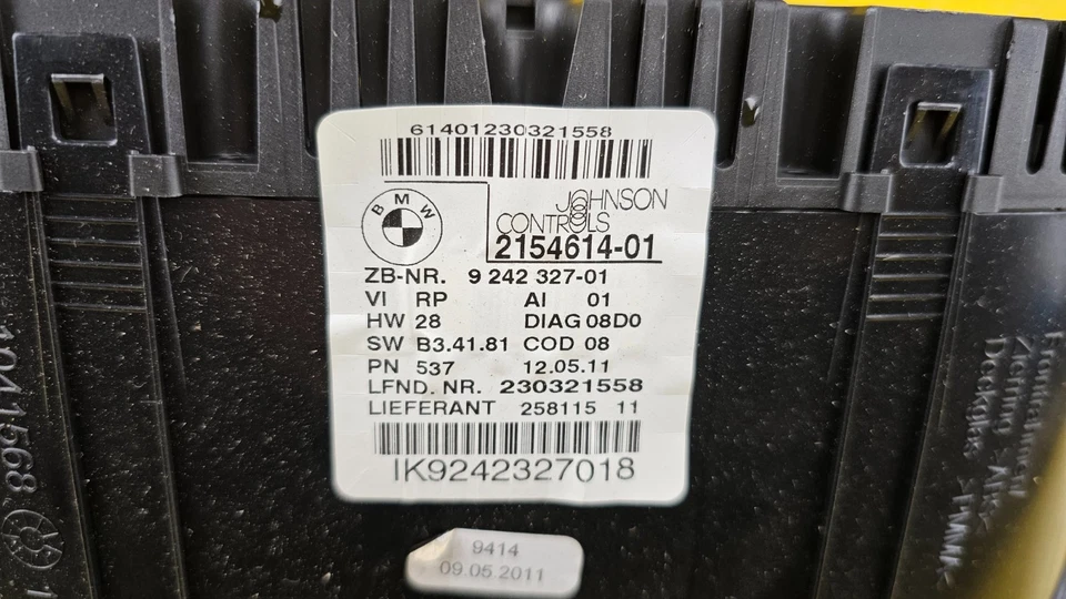 BMW SERIE 1 E82 E87 E88 120i MOTOR N43B20A 07-2013 CUADRO DE INSTRUMENTOS 9242347 Foto 3 de 4