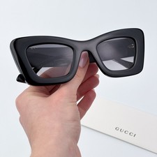 Gucci Women Sunglasses Black Grey Gradient Butterfly GG1552S 001 BRAND NEW