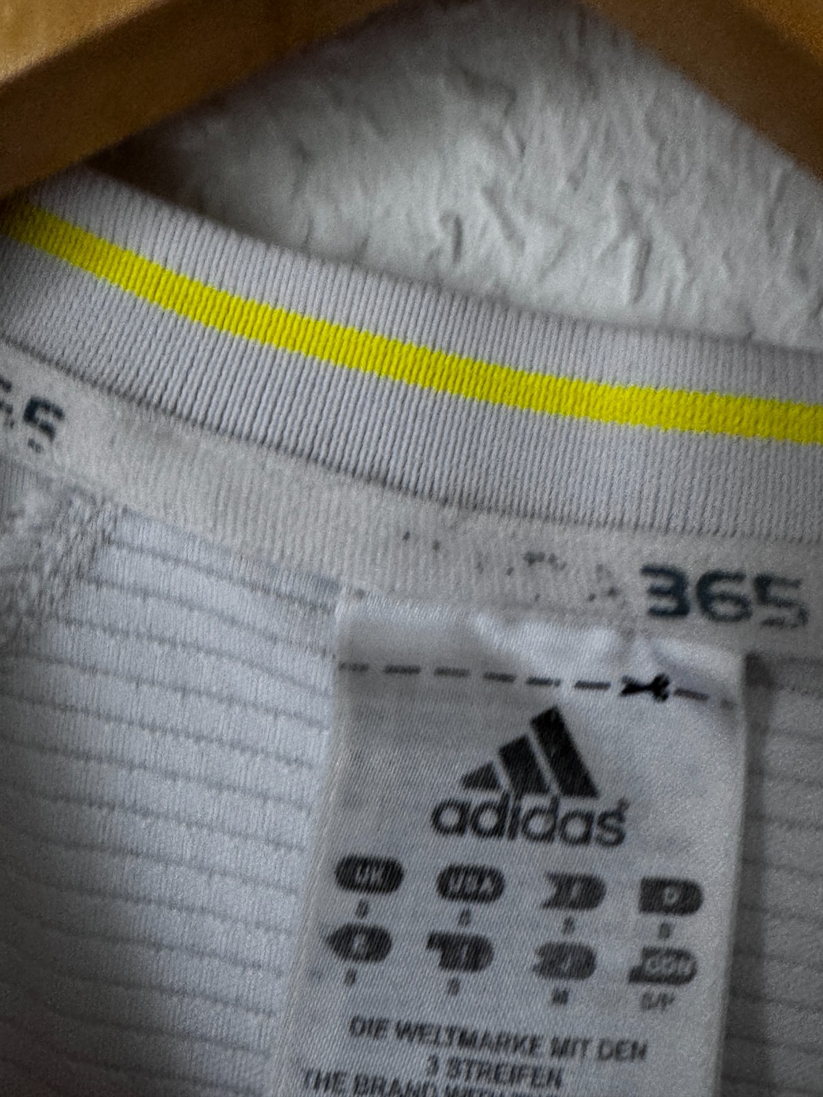 Rare 00s Adidas Eagle Graphic Performance Tee - White & Neon image 8