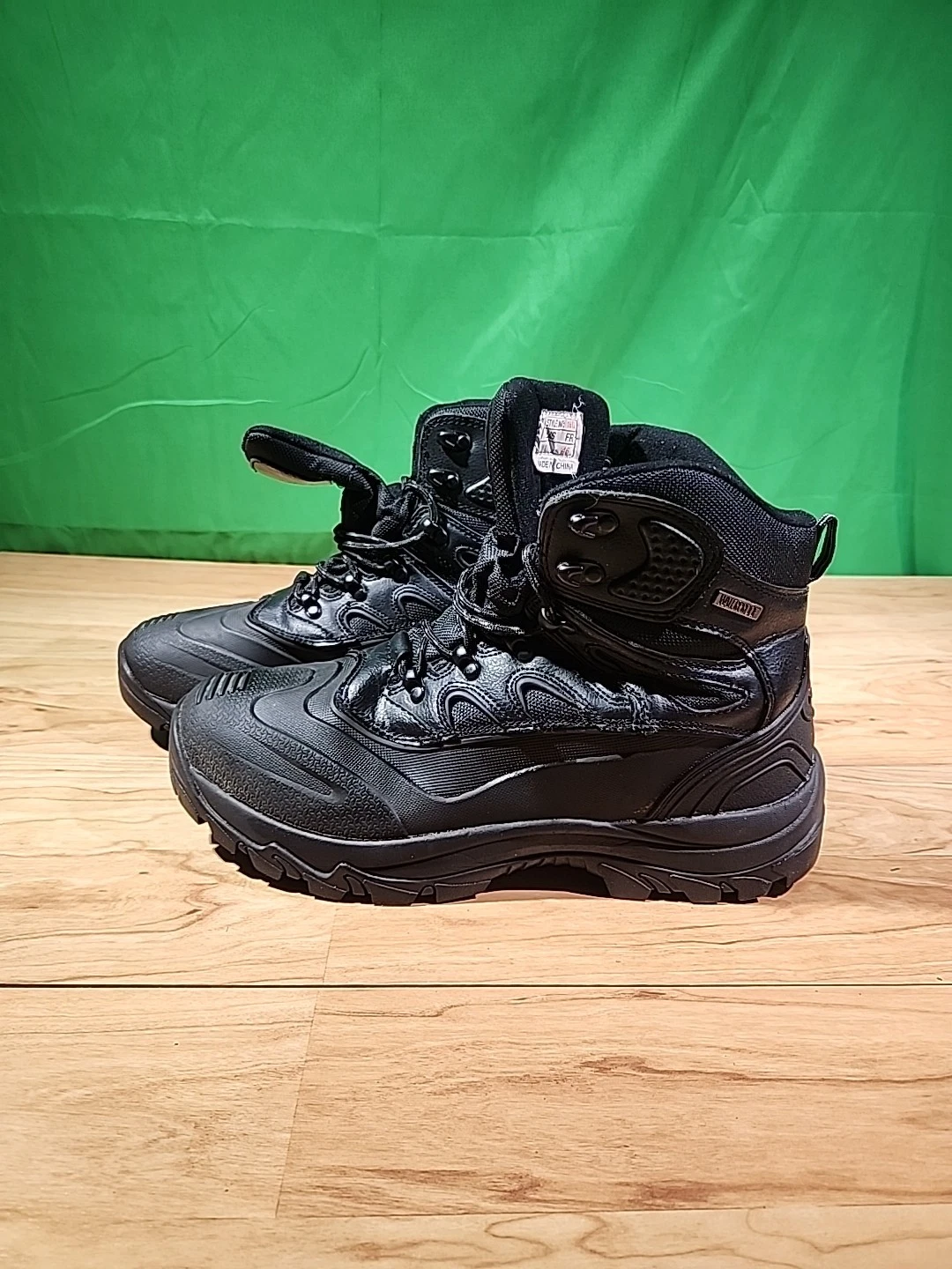 Norti 8 Men’s water resistance Thinsulate boots Size 11