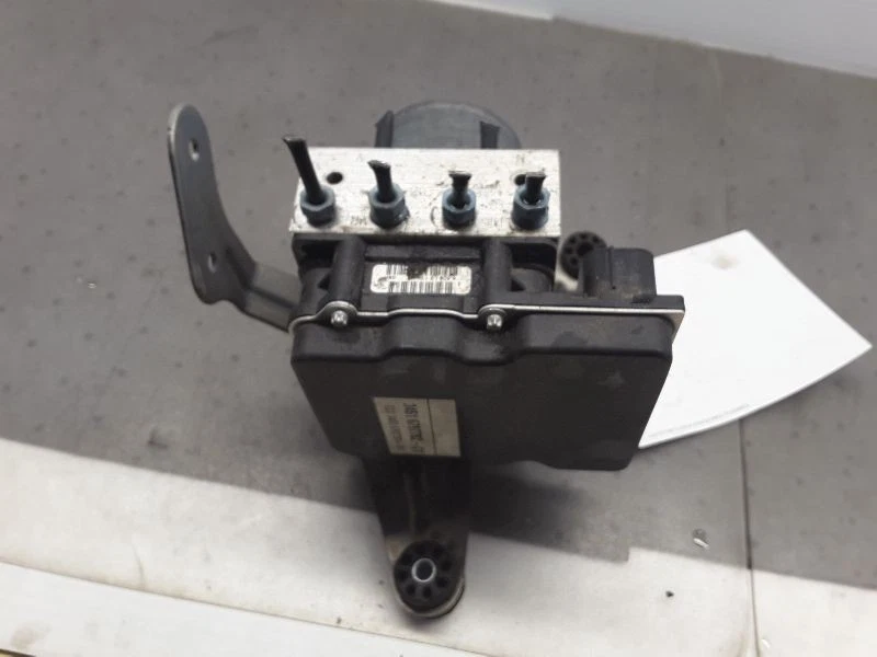 Насос ABS с модулем в сборе для родстера подходит для 09–16 BMW Z4 575761 - Изображение 4 из 4