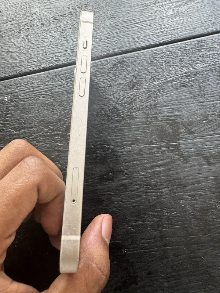 Apple iPhone 14 · 128GB, photo 3 of 5
