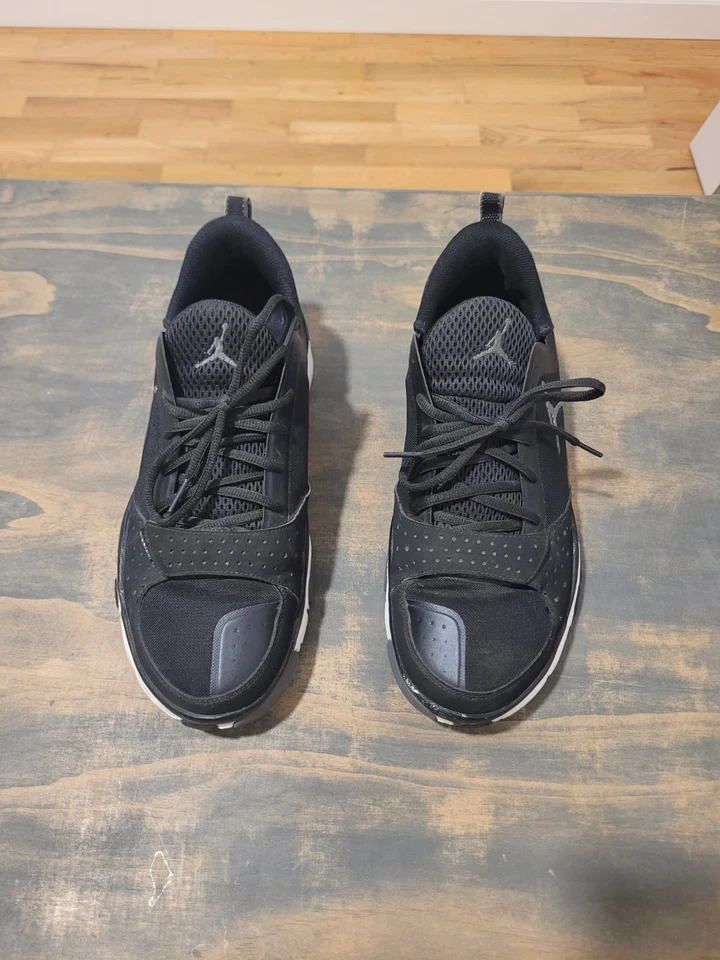 Jordan Trunner Dominate negro blanco Foto 3 de 4