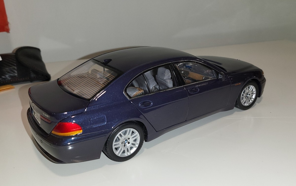 2003 BMW 745i E65 7 SERIES - 1/18 KYOSHO - BMW DEALER
