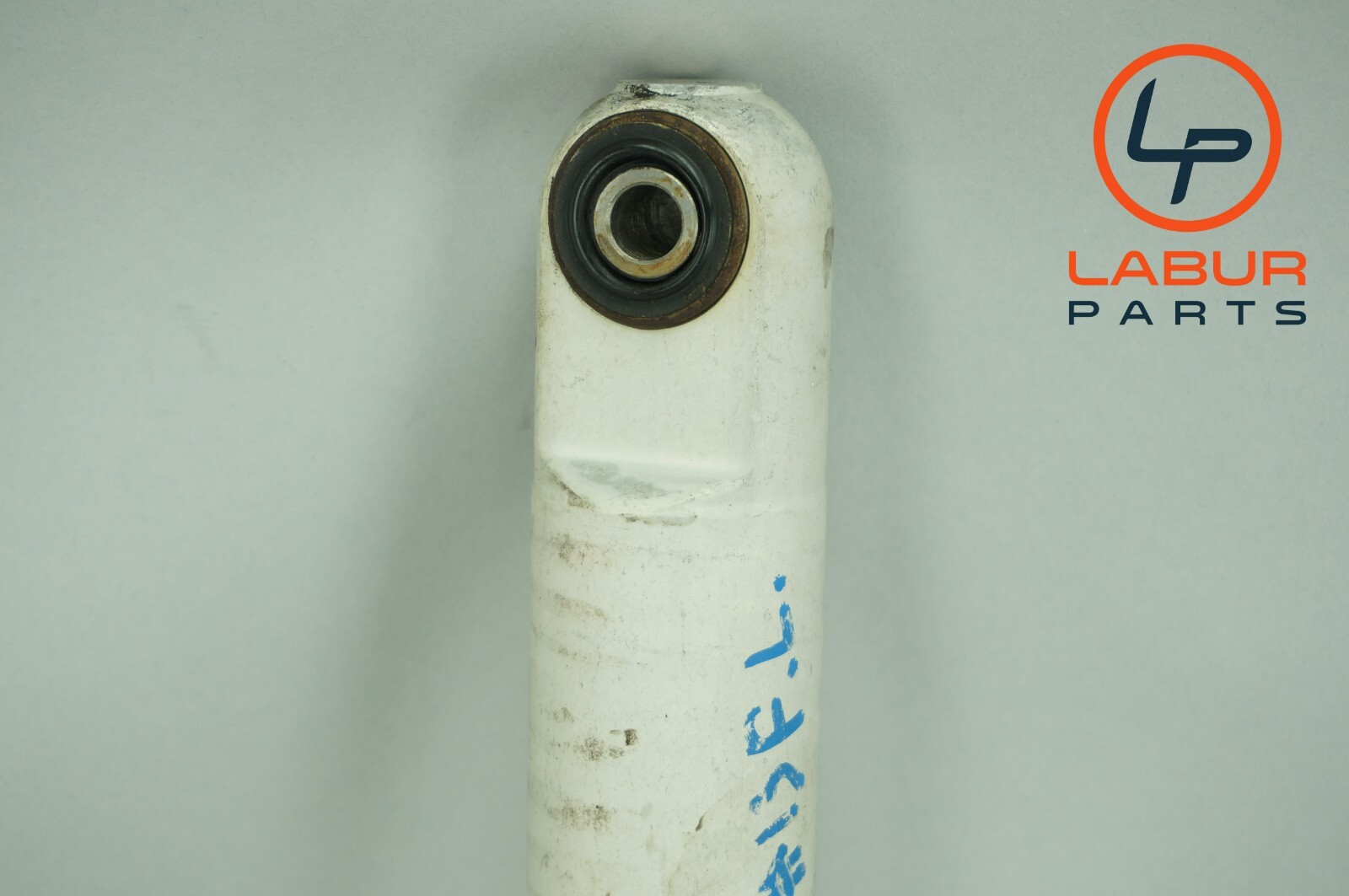 M139 MASERATI 03-07 QUATTROPORTE FRONT LEFT OR RIGHT STRUT SHOCK ABSORBER z3508