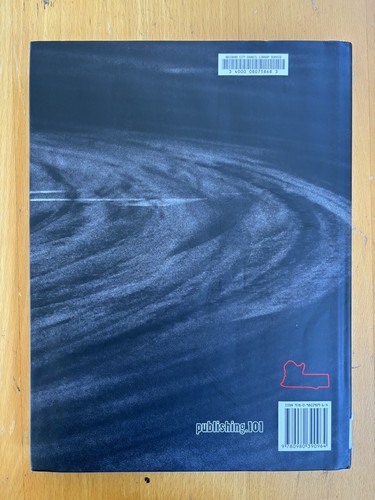 2009 Bathurst 1000 1K.09 Book Brock Trophy Andrew Clarke Jacob Black HCDJ Exlib - Foto 2 di 9