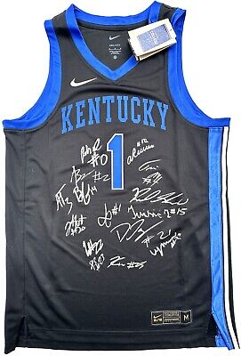 2023-24 KENTUCKY WILDCATS TEAM SIGNED NIKE BASKETBALL JERSEY 2023-24 KENTUCKY WILDCATS TEAM SIGNED NIKE BASKETBALL JERSEY