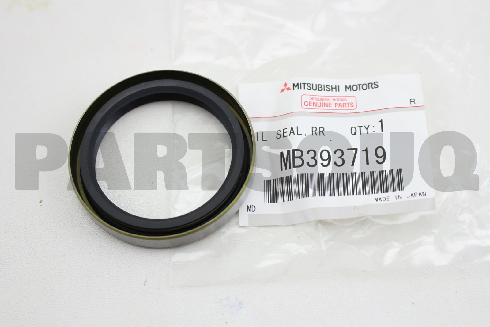 MB393719 Genuine Mitsubishi OIL SEAL,RR AXLE SHAFT,OTR OEM | eBay