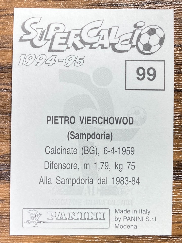 Superalbum Panini. Le figurine dei calciatori 1960-2000 – Il Morto da