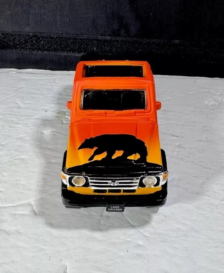 Camión diecast Toyota Land Cruiser 70 Safari Sunset Orange raro Wild Republic Foto 2 de 4