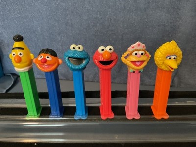 Pez Sesame Street Set of 6, Loose