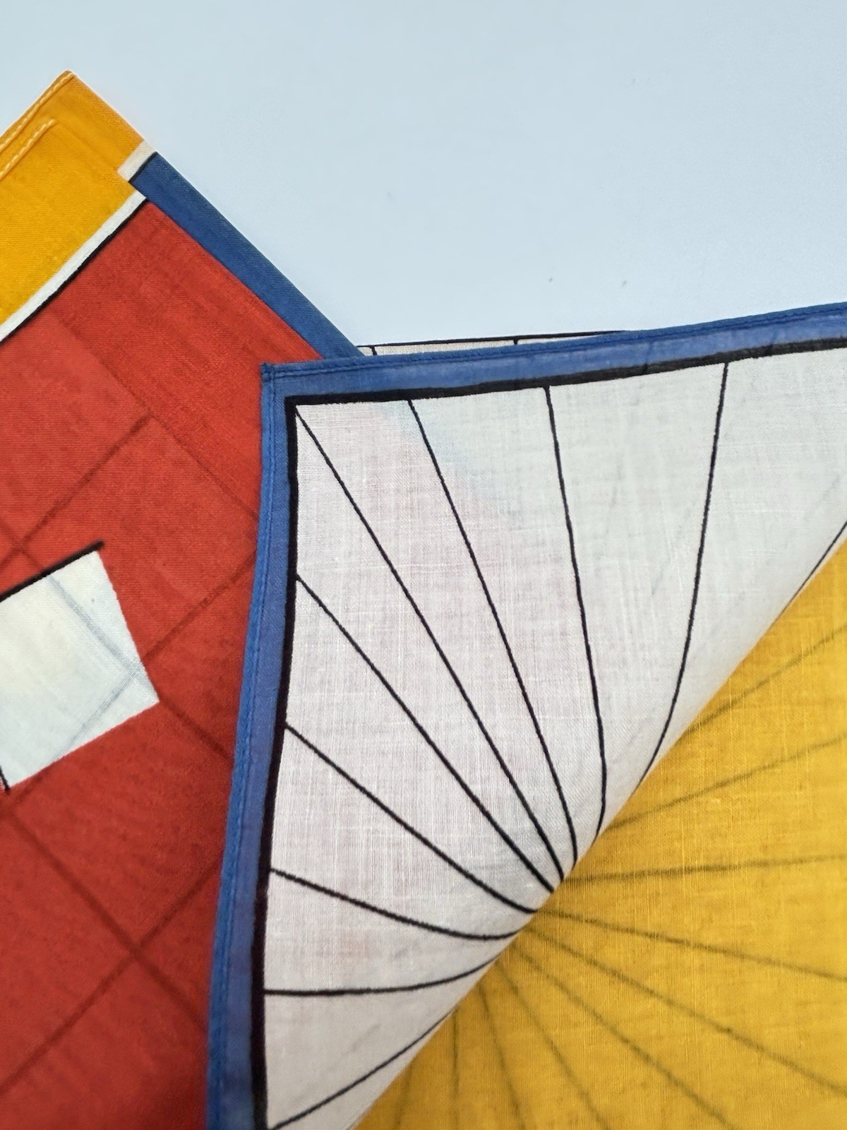 2 MCM Geometric Sunburst Pattern Equal quadrants … - image 7