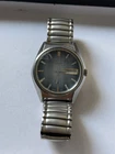 Seiko 5 Vintage Automatic Day/Date Blue Dial 37mm 5606-7310 starts/stops