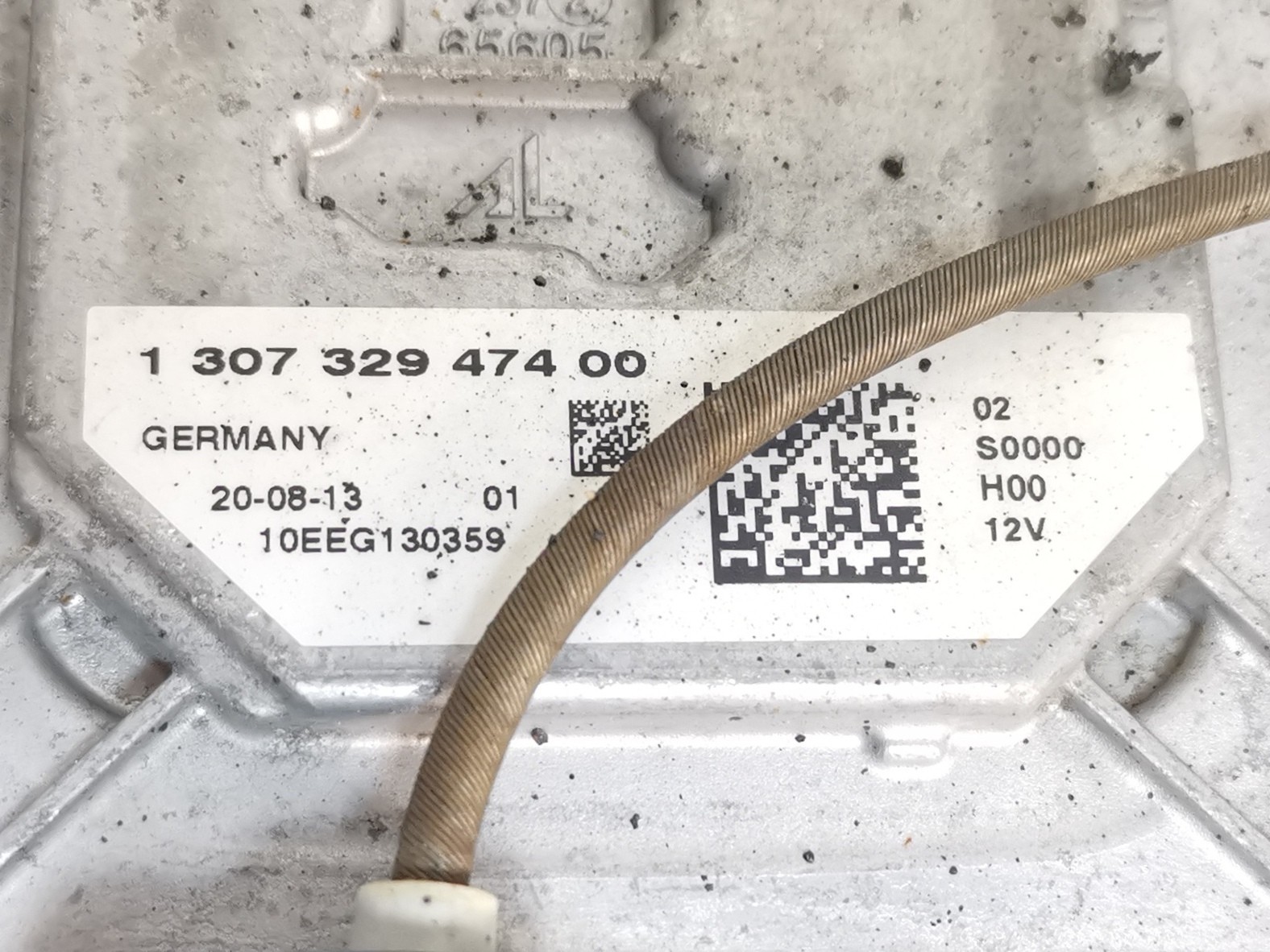 Maserati Ghibli 2014 FRONT+LEFT Headlight P/N 670005476