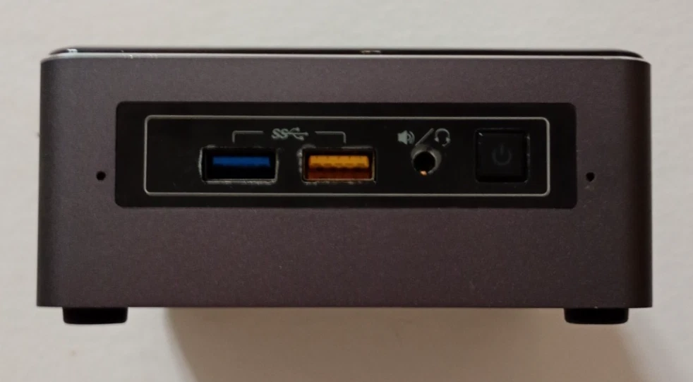 ミニPC Intel NUC core i3 7100u Intel NUC Intel Core i3 7th Gen. USB 3.0 Connectivity PC Desktops