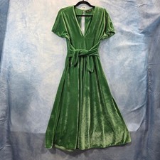 Zara TRF Green Velvet Midi Dress V-Neck Tie Waist Keyhole Back Womens XS 24