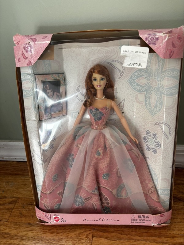 New 2003 Mattel Batik Princess Barbie #C4558 Special Edition NRFB Redhead